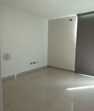 Departamento en Torre Zafiro (Sector USE)