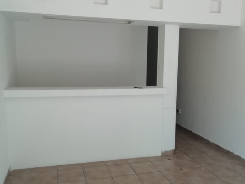 Local Comercial en Las Quintas, Culiacán