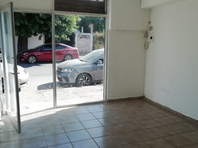 Local Comercial en Las Quintas, Culiacán