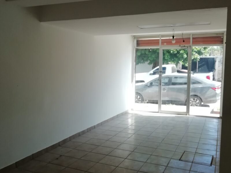 Local Comercial en Las Quintas, Culiacán