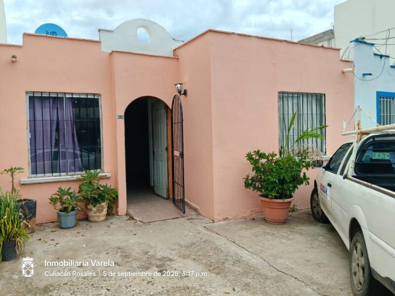 Casa en Fracc. Fuentes del Valle (Sector Aeropuerto), Culiacán