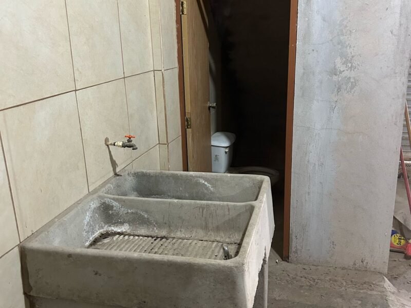 Bodega en Villas del Manantial (sector Aeropuerto)