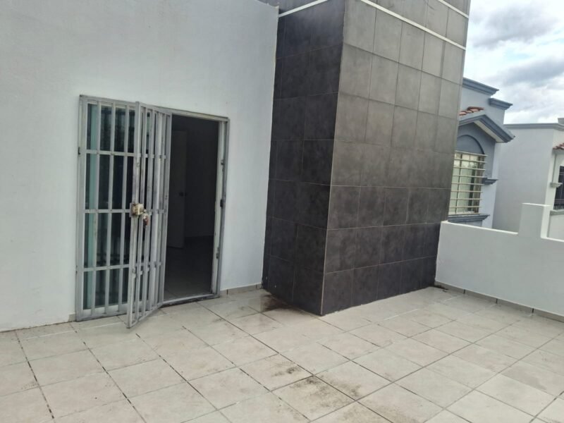 Modernísima Casa en Bonaterra, Culiacán