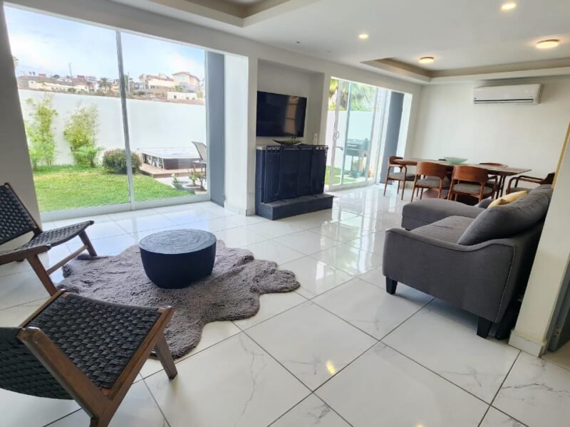 Hermosa Casa Amueblada en Amaralta Residencial, Rosarito B.C.