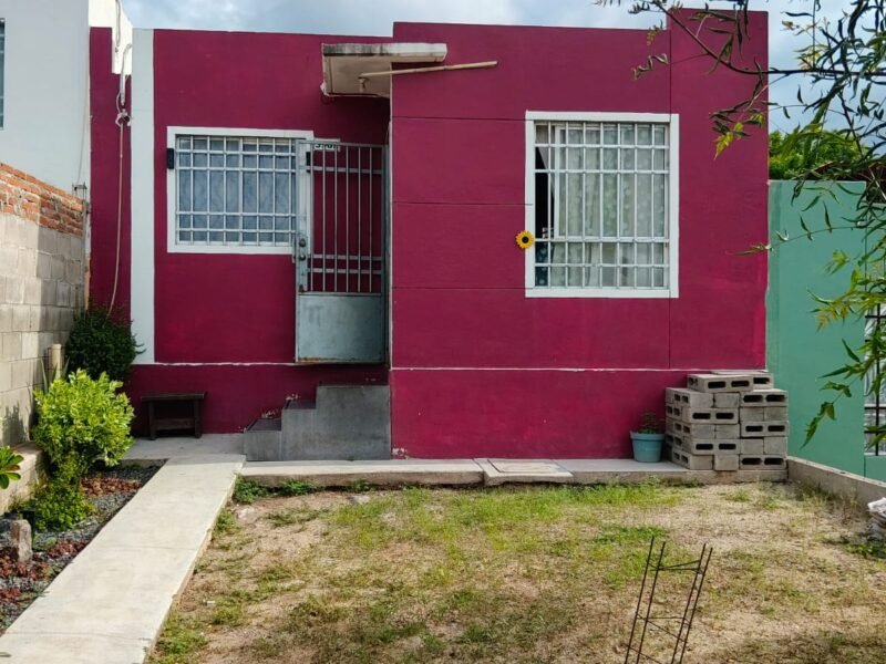 Casa en Alturas del Sur (Sector Mercado de Abastos), Culiacán