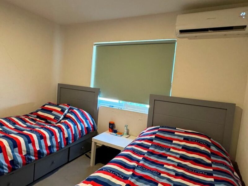 Casa en Privada Amapas (sector La Campiña)