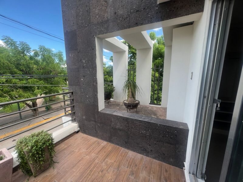 Oportunidad Hermosa Casa en Guamúchil