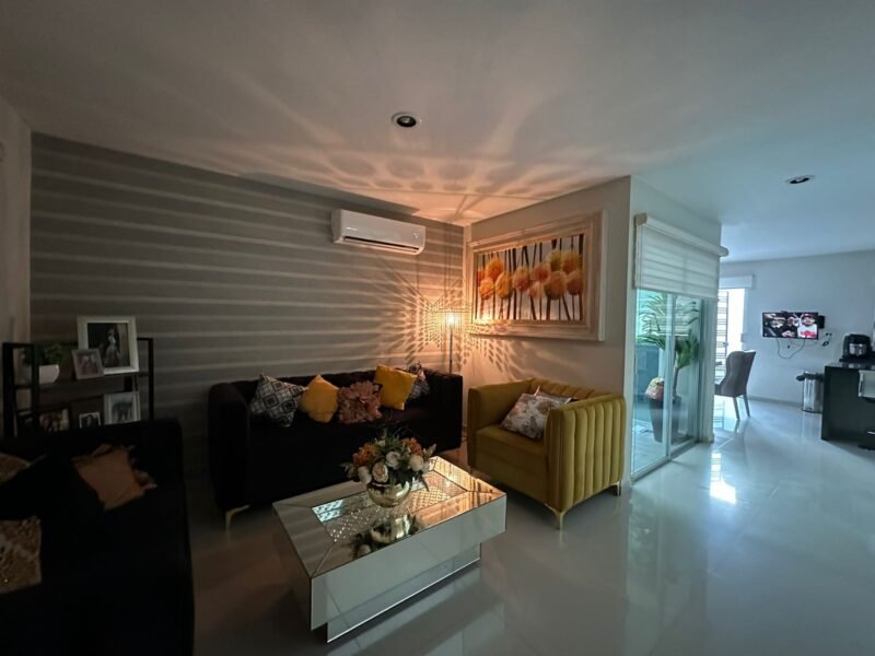 Oportunidad! Casa en Privada Gaudi (sector norte), Culiacán