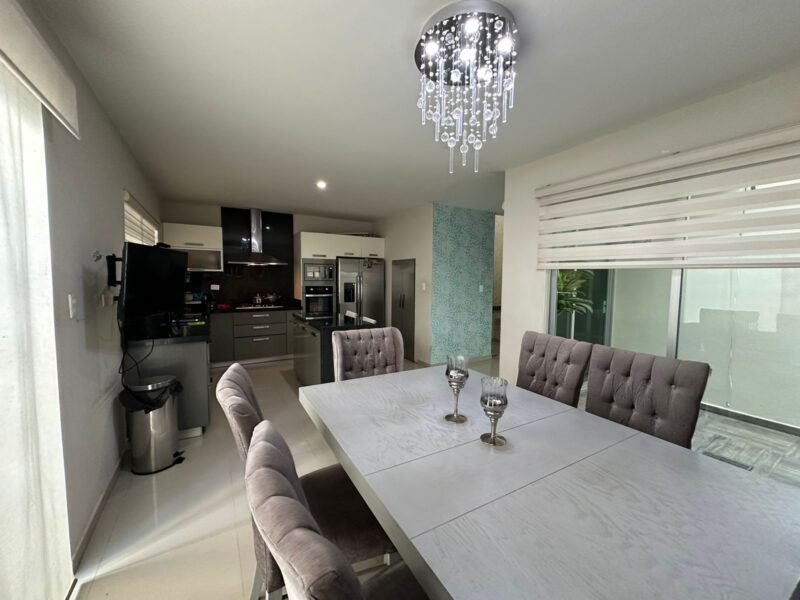 Oportunidad! Casa en Privada Gaudi (sector norte), Culiacán