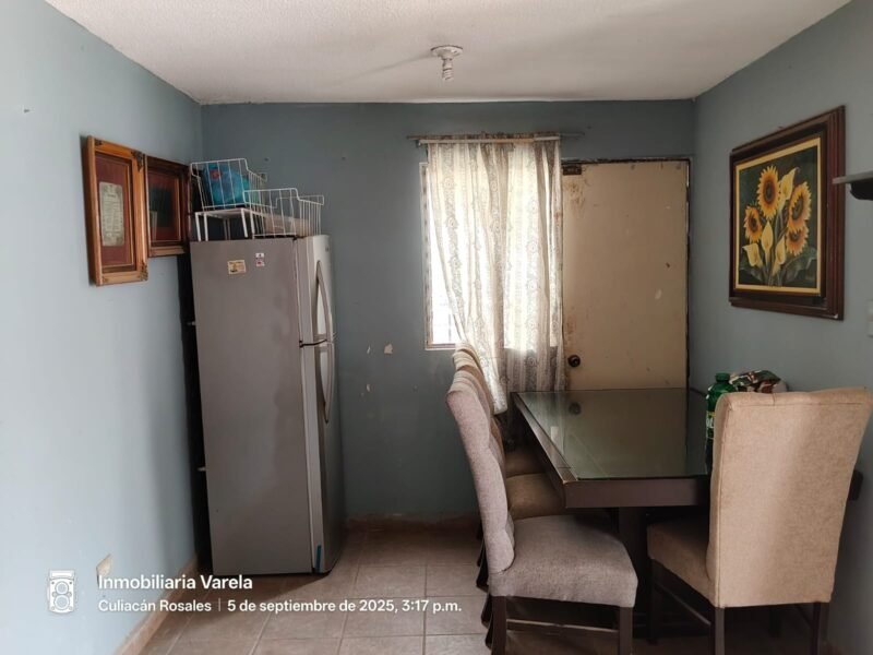 Casa en Fracc. Fuentes del Valle (Sector Aeropuerto), Culiacán