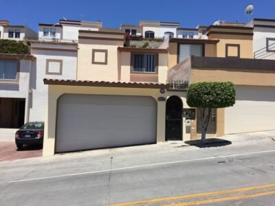 Casa en renta en Colinas de Chapultepec, Tijuana B. C. 3 recámaras