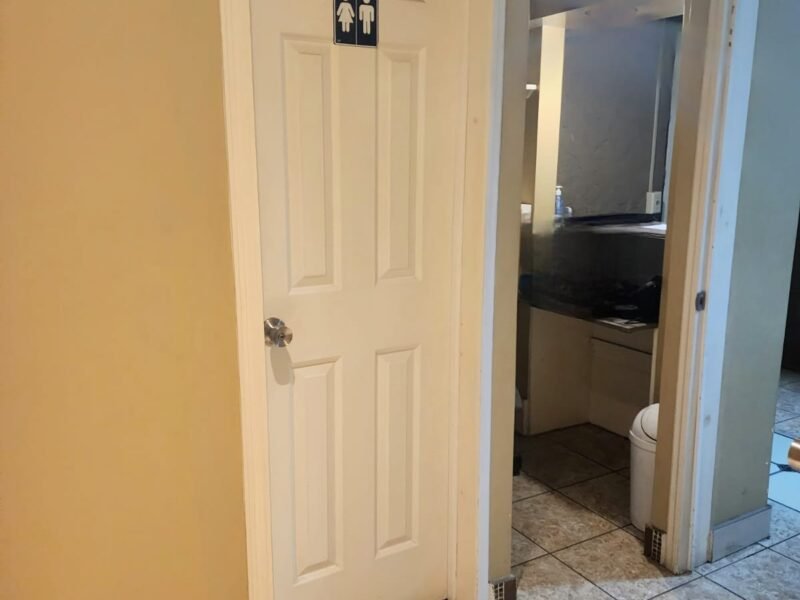 Oficina / Consultorio 15 mts. en Zona Río Tijuana