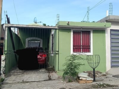 Casa en Fracc. UrbiVilla del Roble (Sector Barrancos), Culiacán