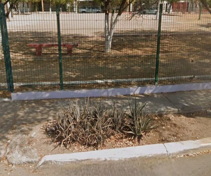 Casa en Fracc. Universidad 94 (Sector Plaza Sendero), Culiacán.