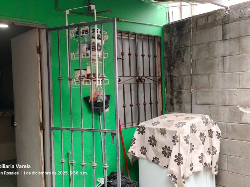 Casa en Fracc. Santa Elena (Sector Santa Fe), Culiacán