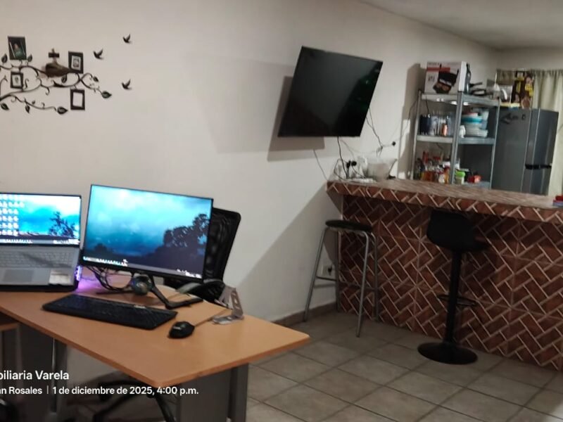 Casa en Fracc. Santa Elena (Sector Santa Fe), Culiacán