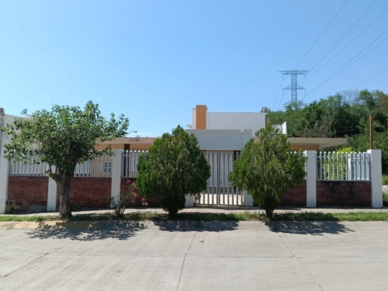 Oportunidad Única! Salón de Eventos a Precio de Remate, Culiacán