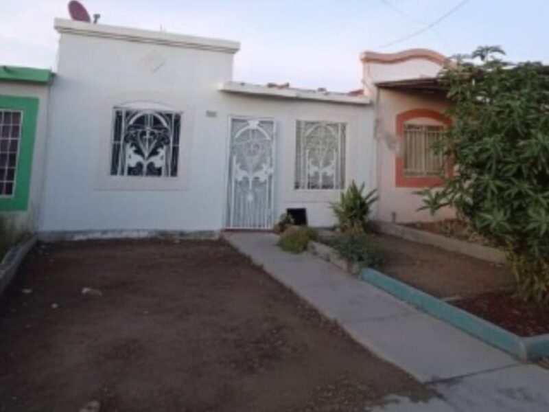 Casa en UrbiVilla El Roble (Sector Barrancos), Culiacán
