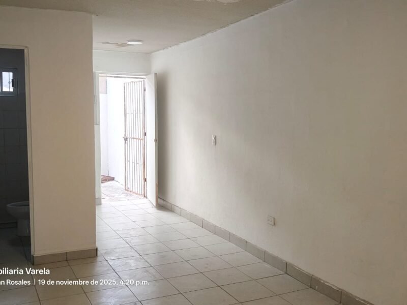 Casa en Venta, Fracc. Los Ángeles (Sector Zona Dorada), Culiacán