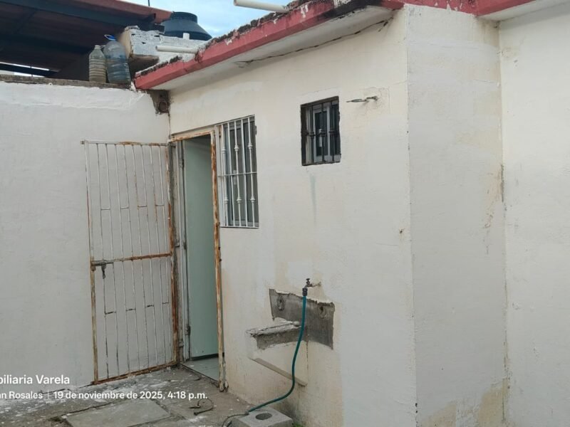 Casa en Venta, Fracc. Los Ángeles (Sector Zona Dorada), Culiacán