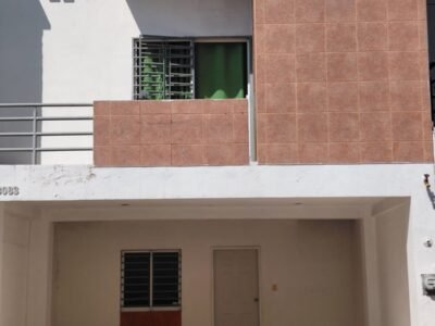 Casa en Venta, Fracc. Espacios Barcelona (Sector Norte) Culiacán