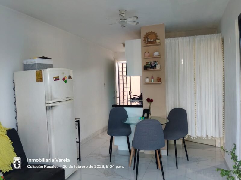 Casa en Venta Fracc. Las Glorias (Sector Zona Dorada), Culiacán