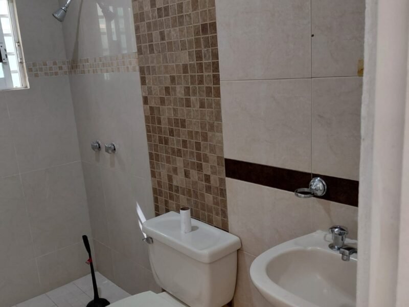 Casa en Venta, Fracc. Espacios Barcelona (Sector Norte) Culiacán