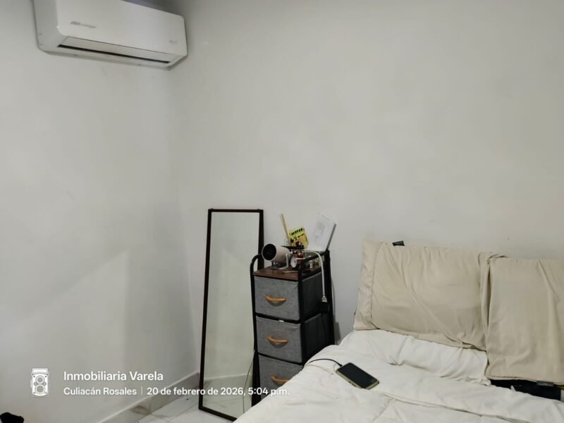 Casa en Venta Fracc. Las Glorias (Sector Zona Dorada), Culiacán